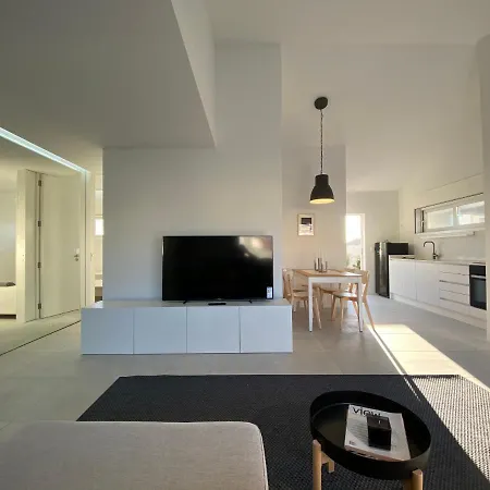 Arvore House *